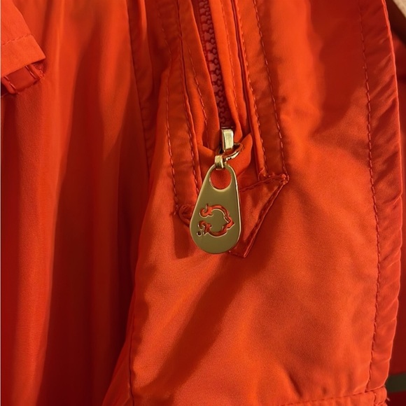 C. Wonder Jacket - Picture 3 of 9